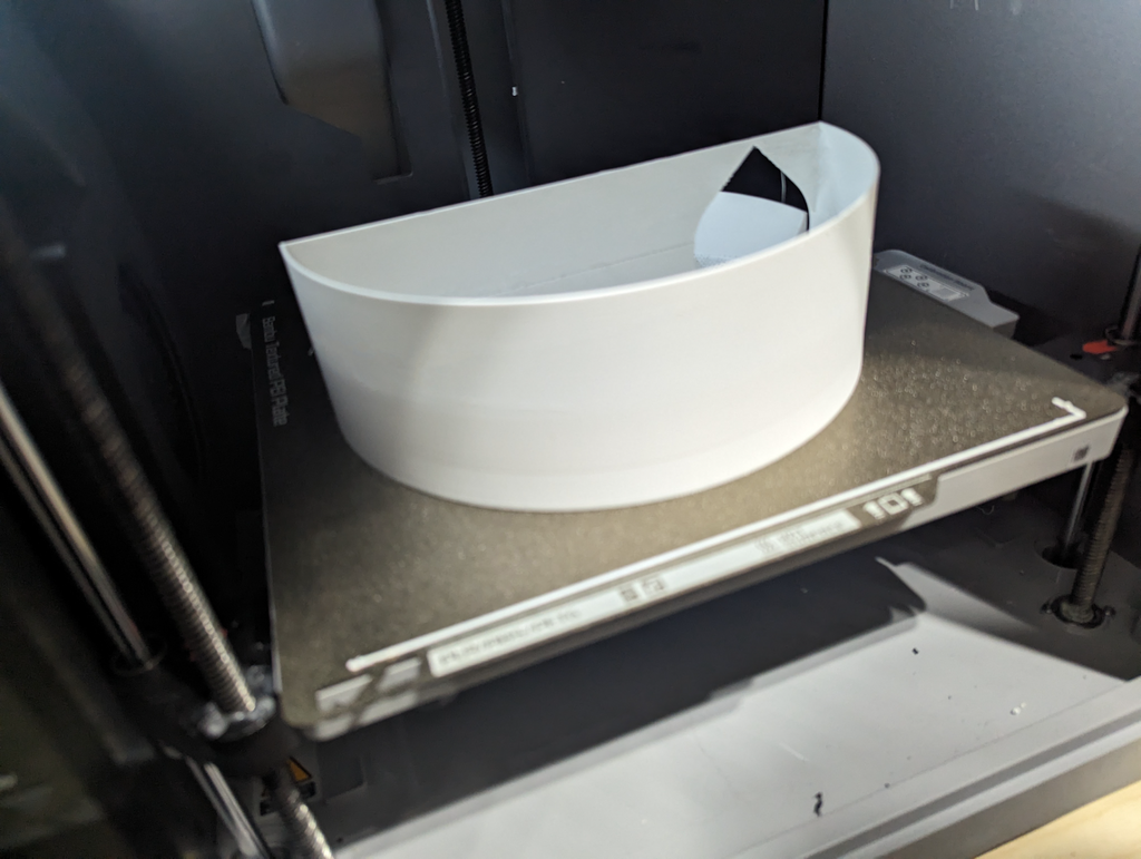 Minimalist Desiccant Basket