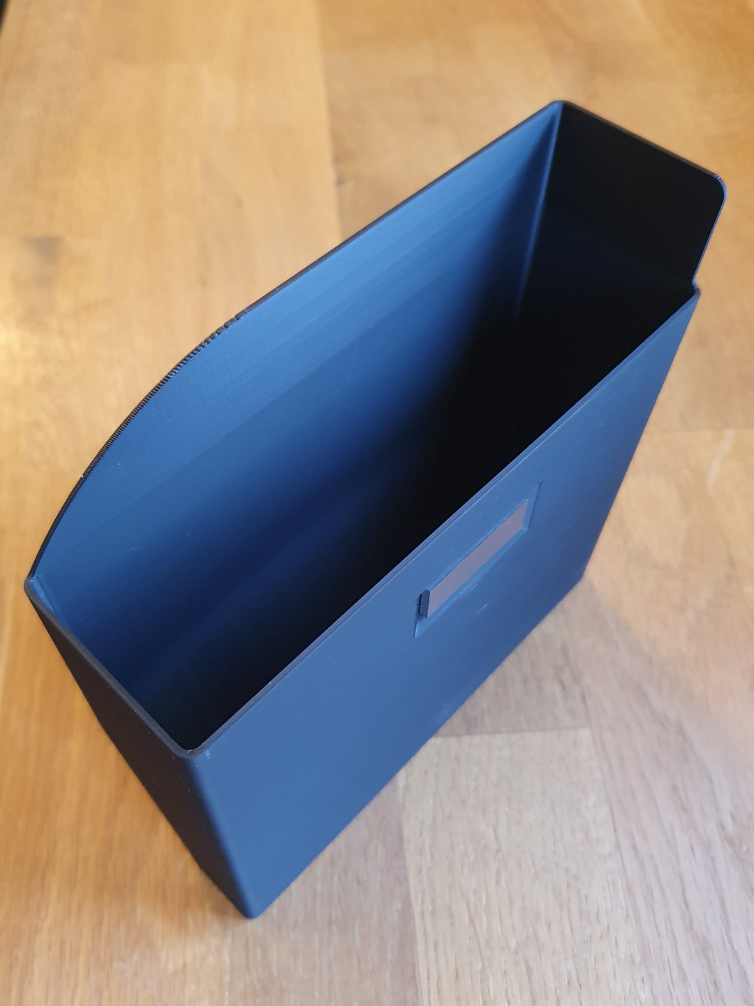 Poop bin slim for baseboard mopboard bucket