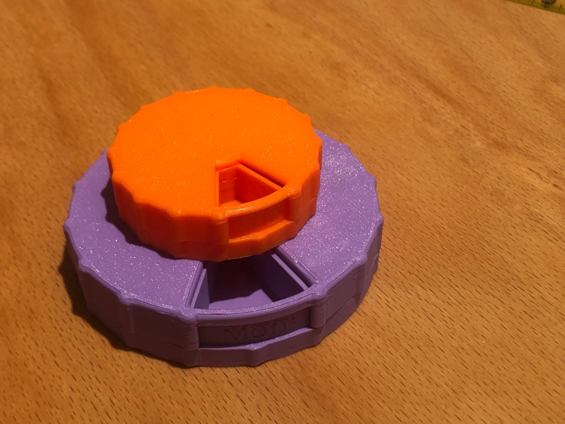 Handy Daily Pill box V3 with Weekdays (ENG)