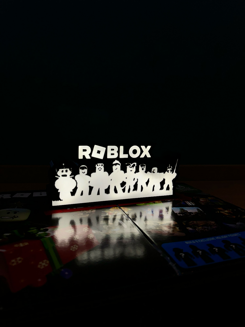 Roblox logo lightbox