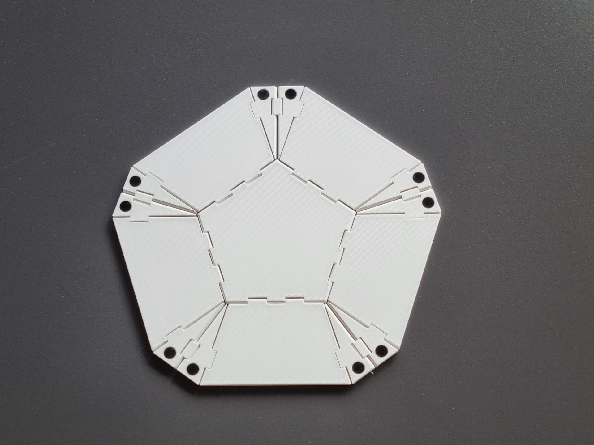 foldable magnetic pentagonal bowl