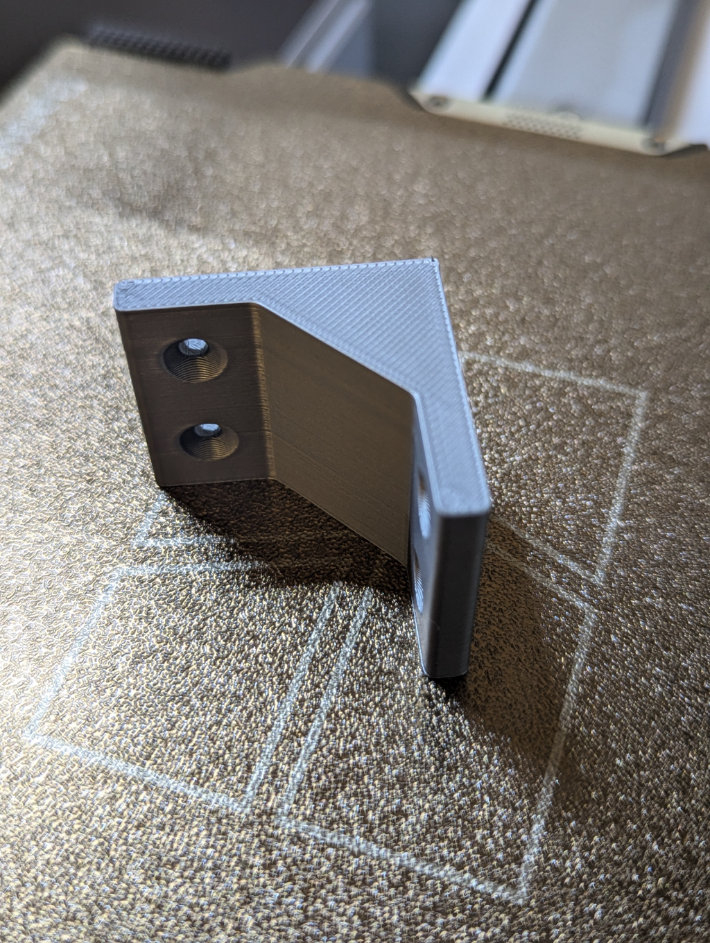 90 degree bracket 35x35x30 M3