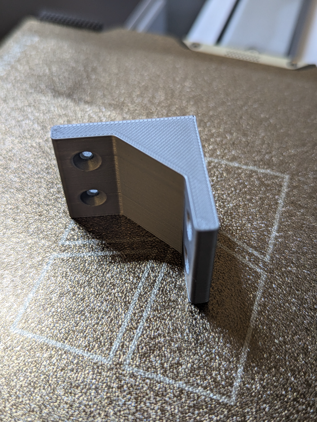90 degree bracket 35x35x30 M3