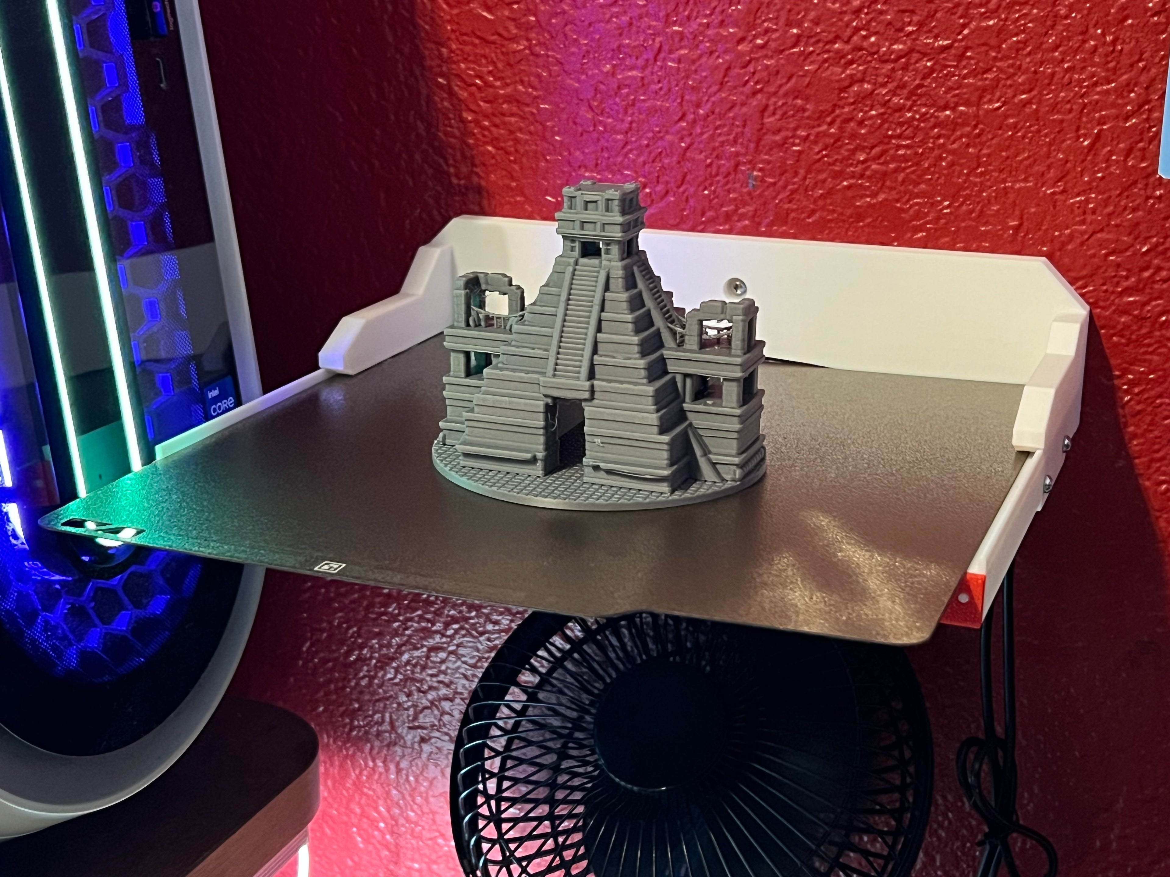 Wall Mounted Cooling Stand for Build Plate