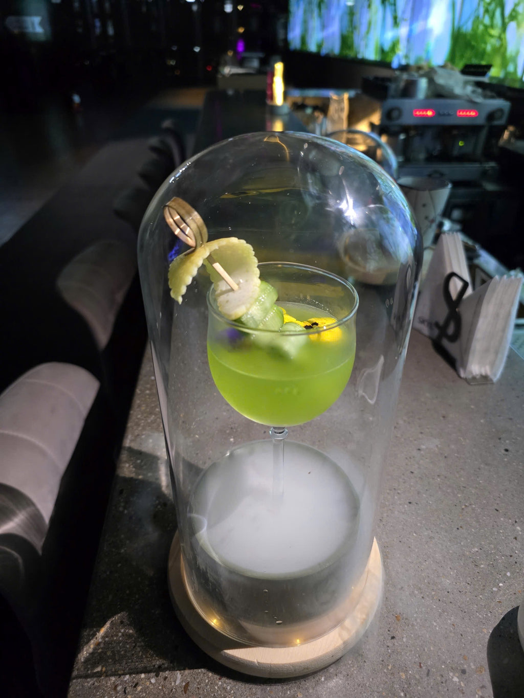 Bamboo Style Cocktail Dry Ice Holder