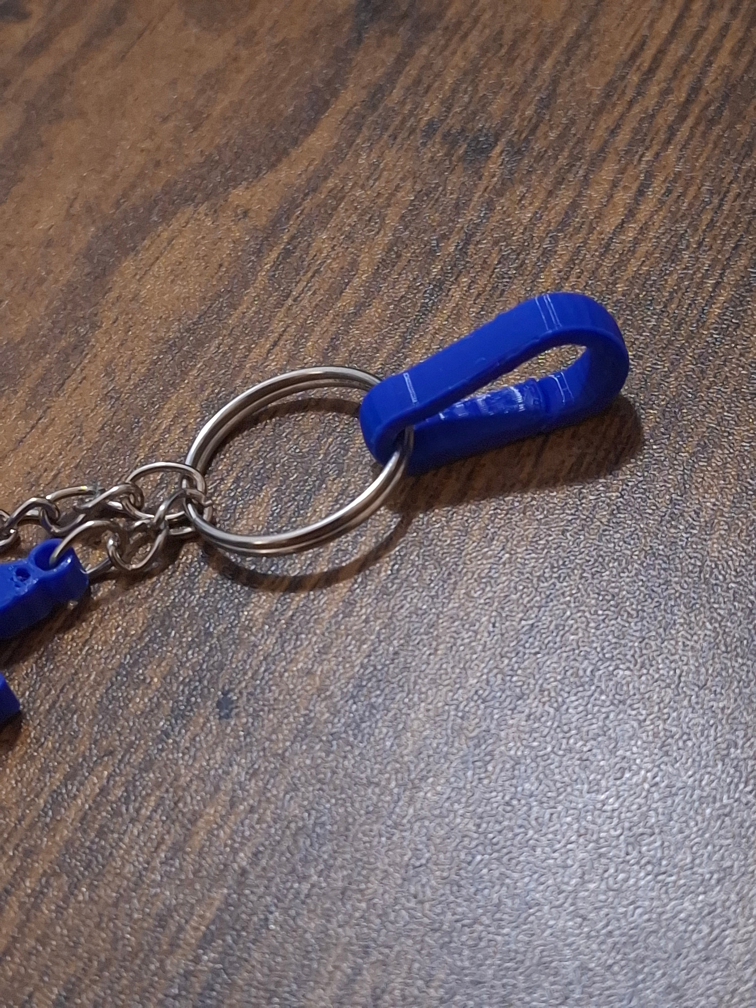 Small carabiner