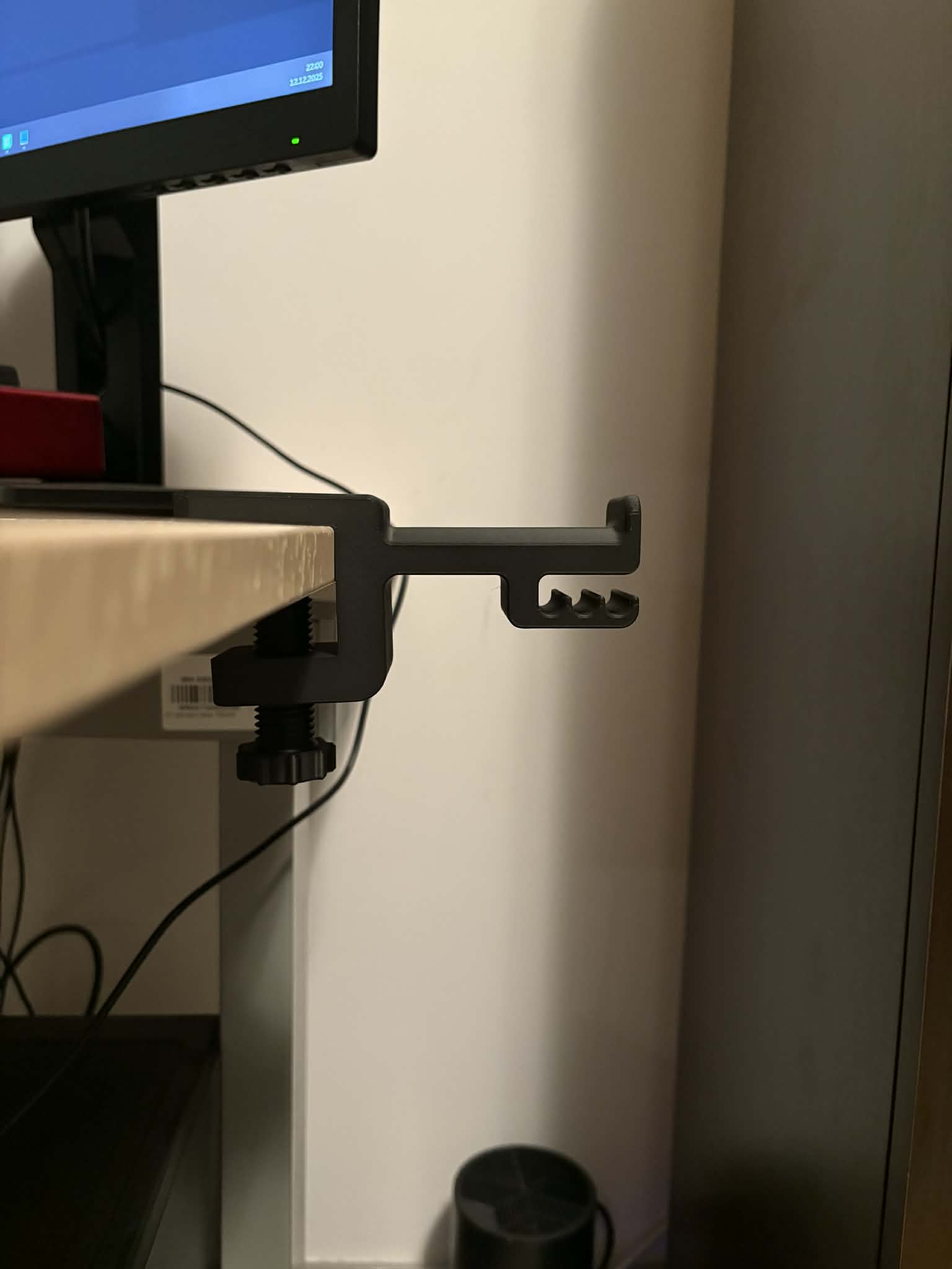 Long Desk Mount Headphone Holder