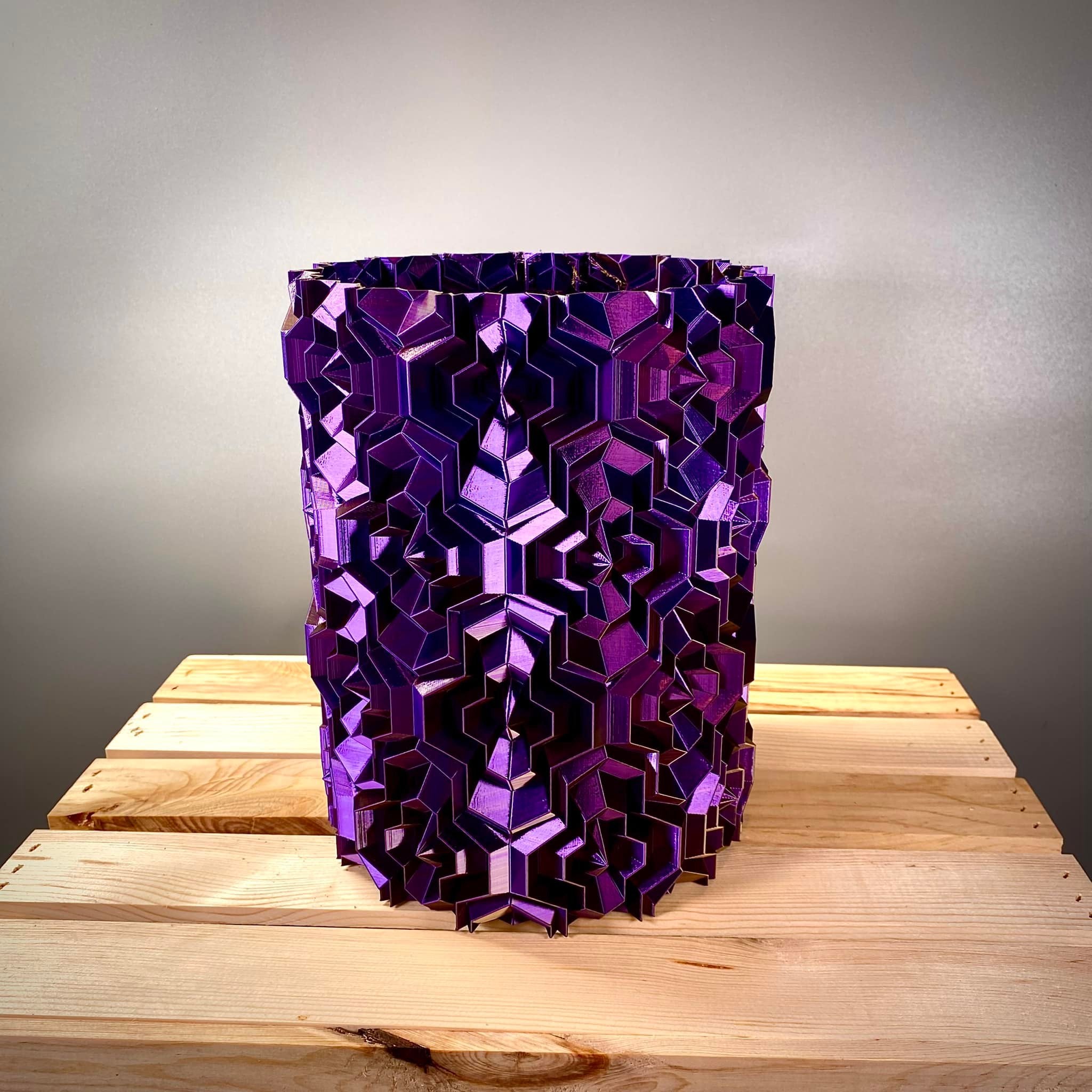 Tetrahex Ripple Vase