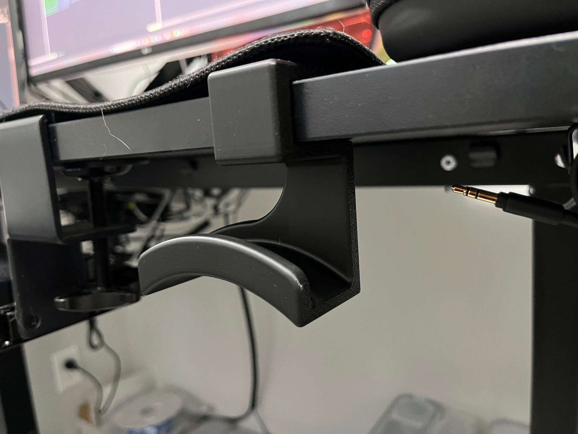 Headphones Holder