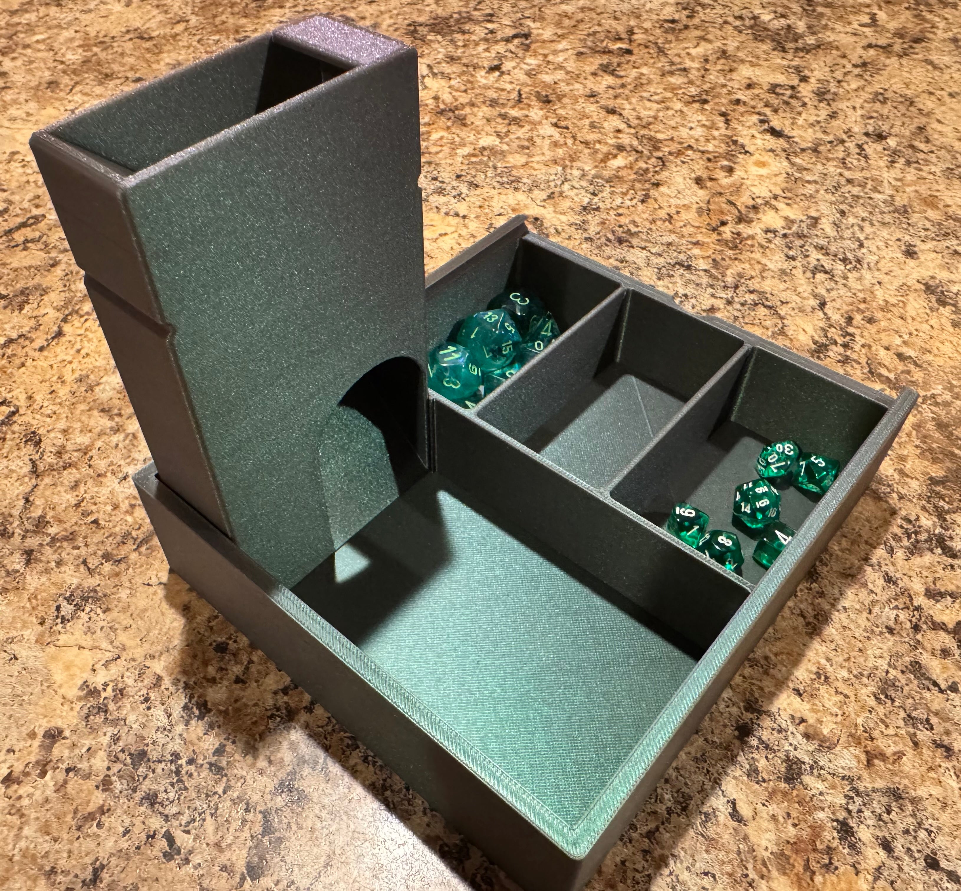 Battle Marmot's Dice Box V2 - Mini