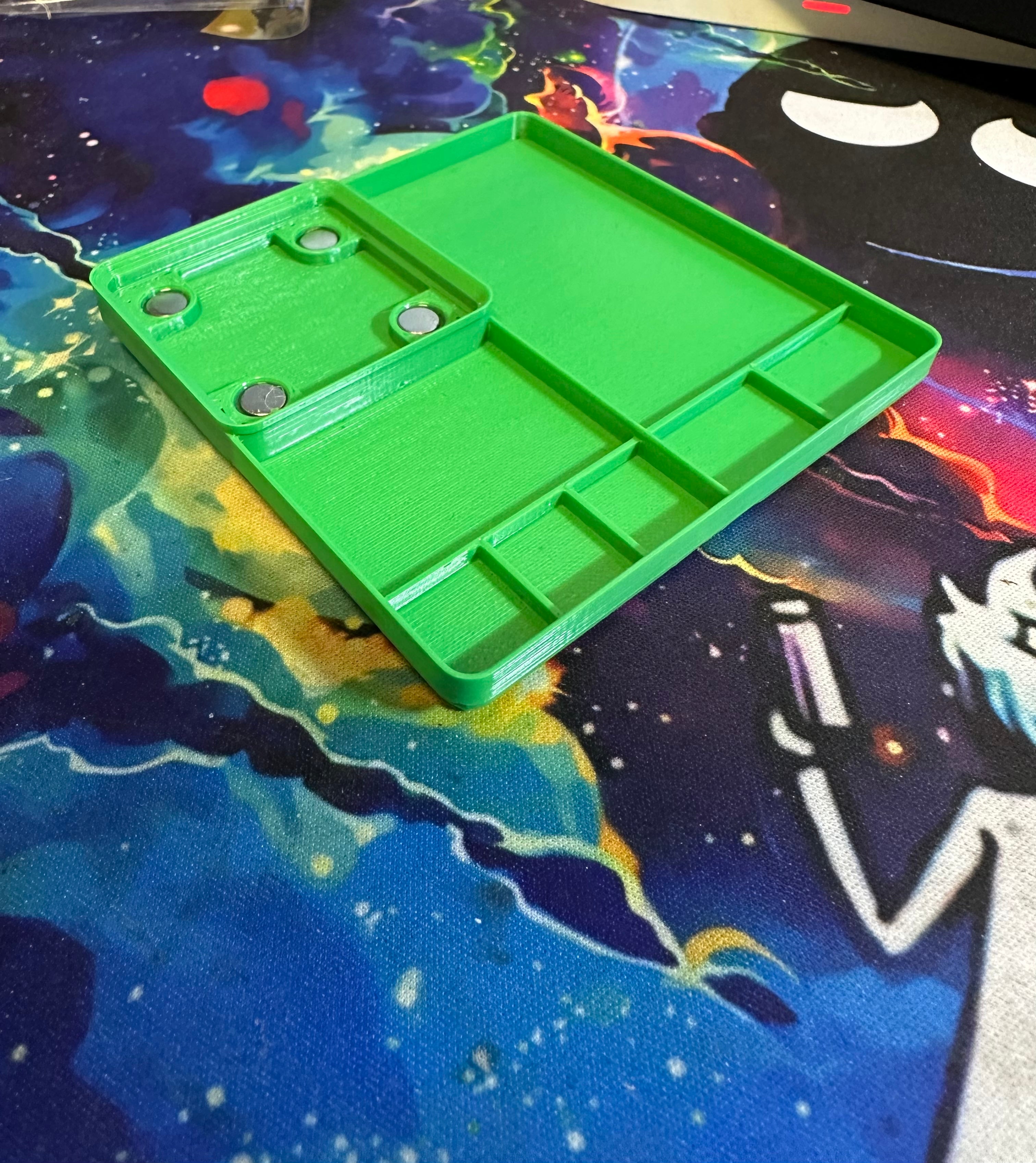 Gridfinity Big/Small Parts Tray W/ Removable 1x1 Screw Bin & Stackable Lid