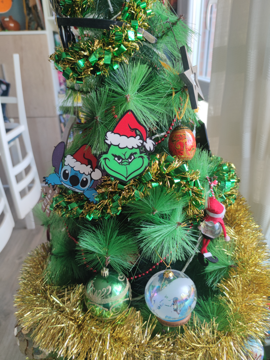 Adorno Navideño del Grinch