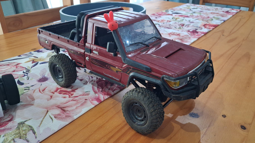 MN82 Servo Mount
