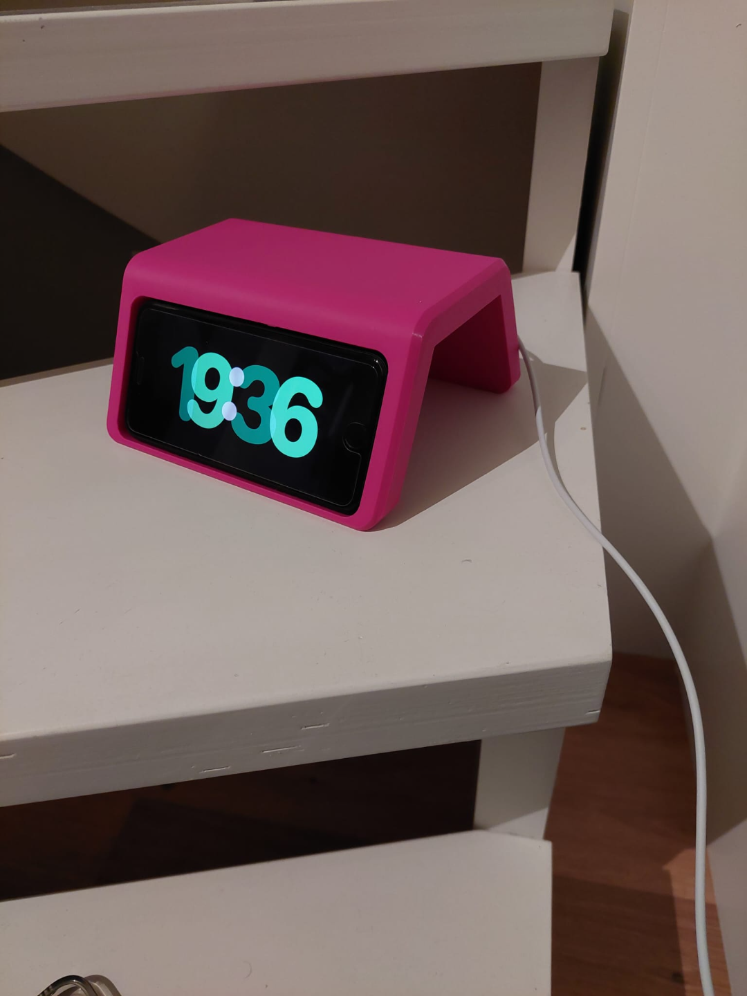standby mode clock for iphone se 2020,2022 and 8