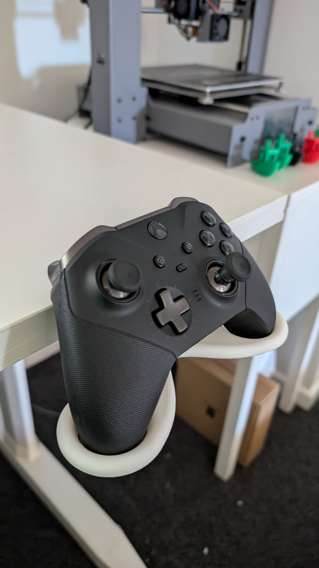 Xbox controller holder (SeriesX/S-Elite2)