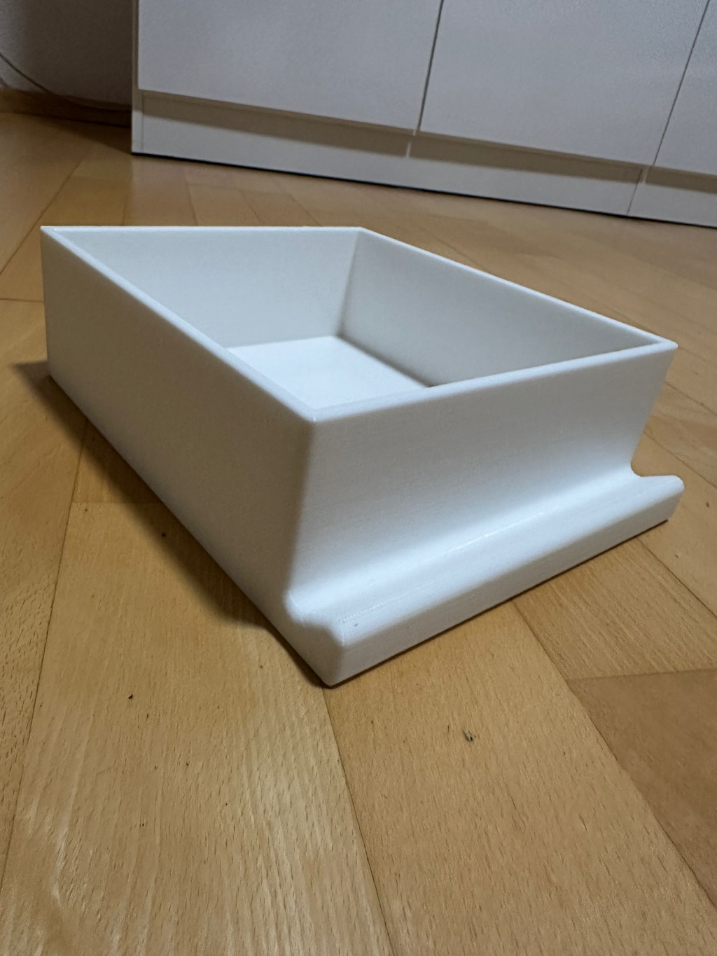 Schublade unter tisch