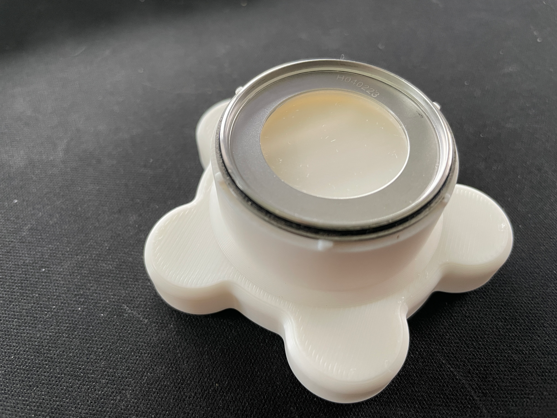 Watch opener for a 40mm watchcase