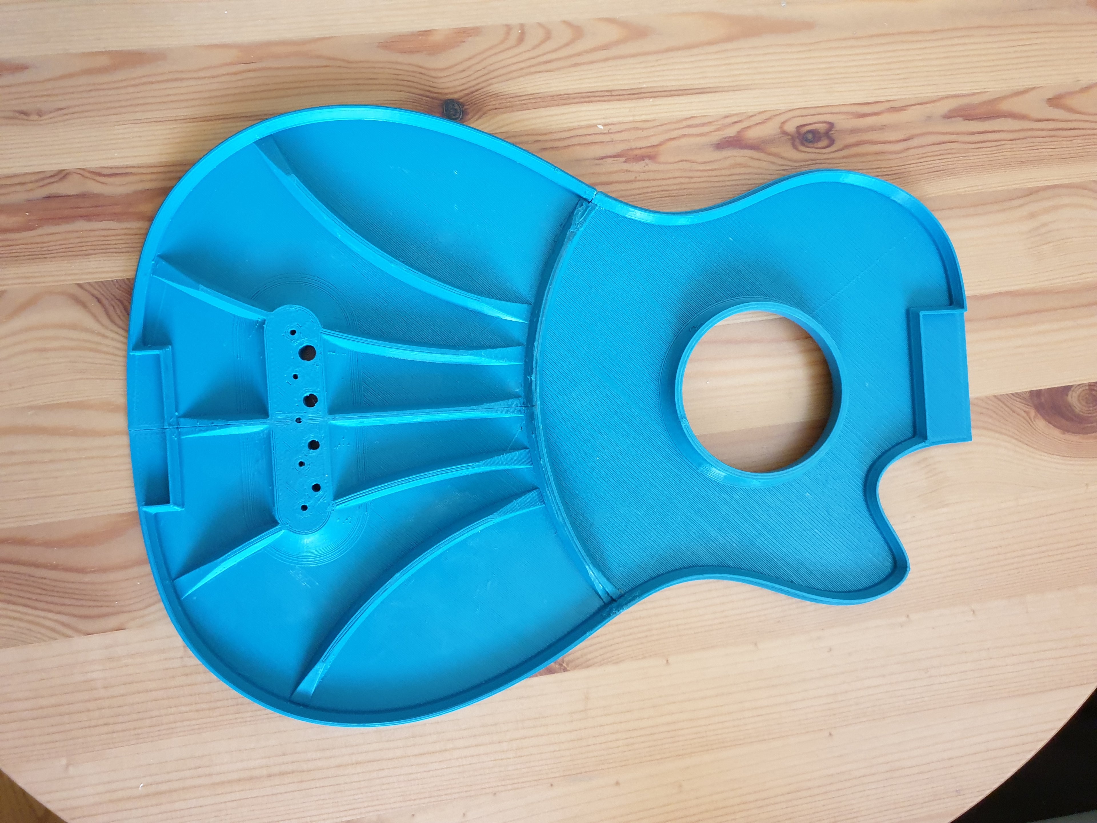 Uookulele - bass ukulele
