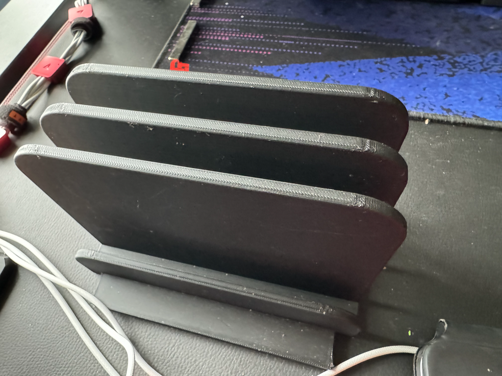 Magnetic Charging Station For Apple Devices
