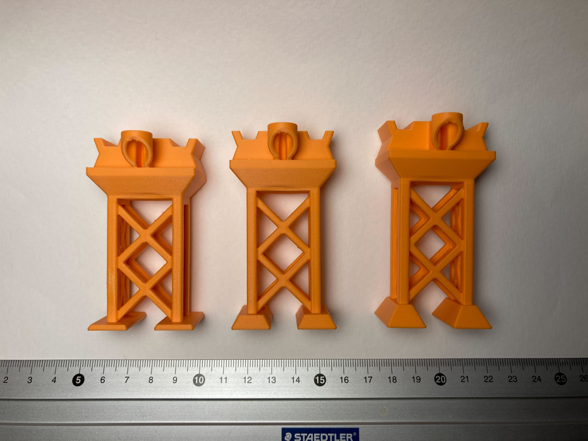 Pillar v2 (compatible with Brio/Ikea/etc)