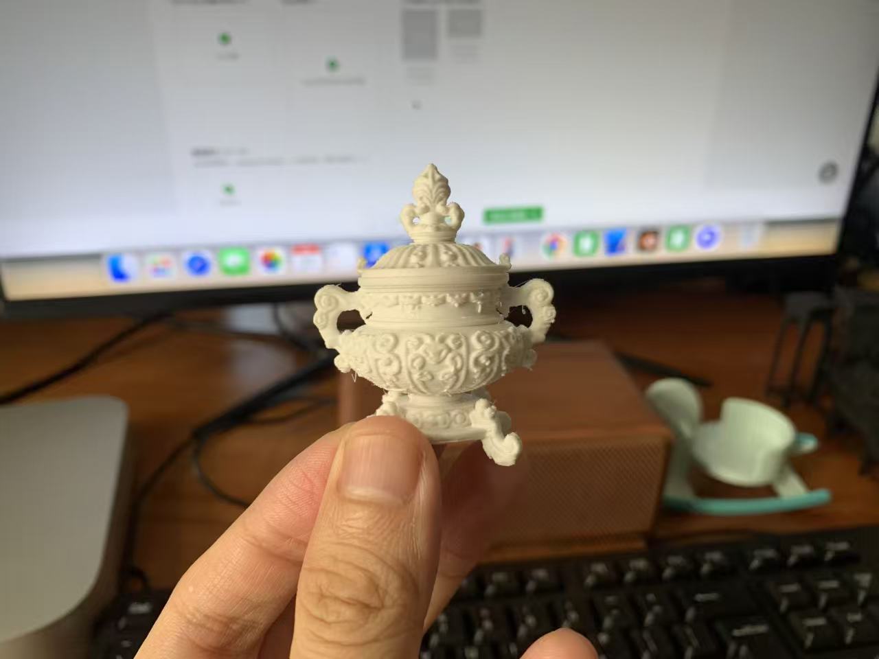 香炉