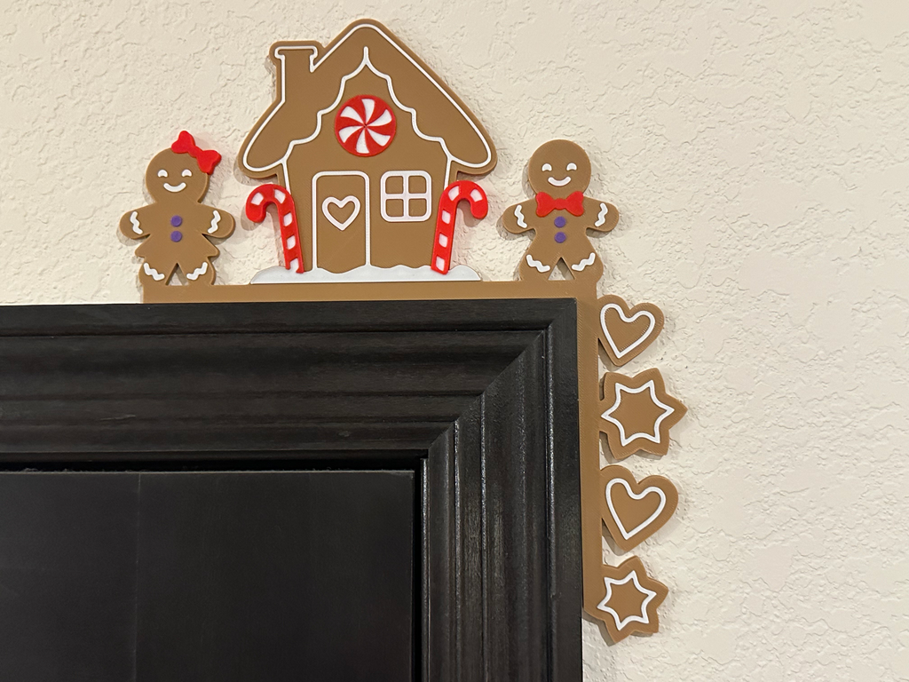 Gingerbread House Christmas Door Corner
