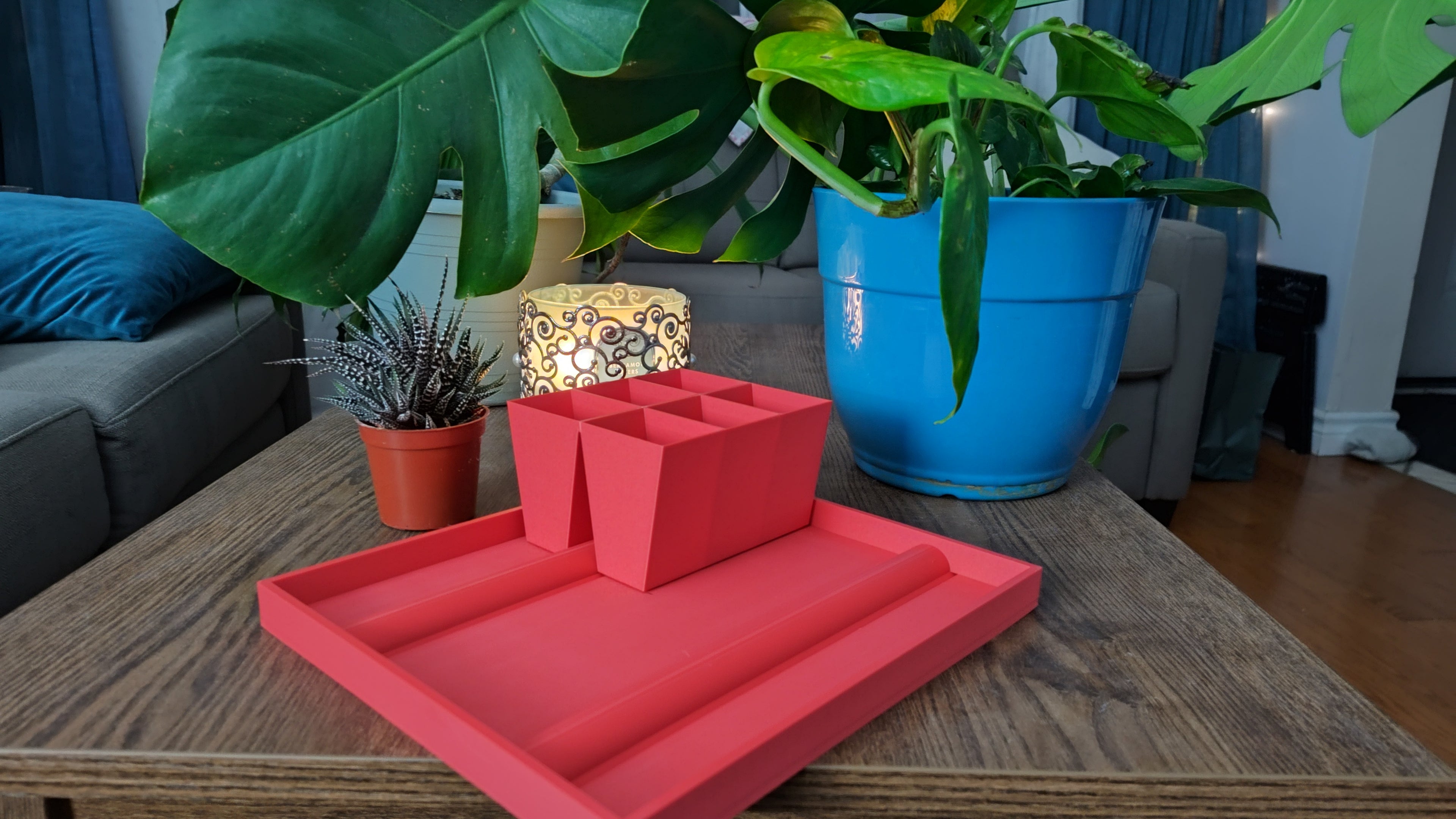 Planter w Tray
