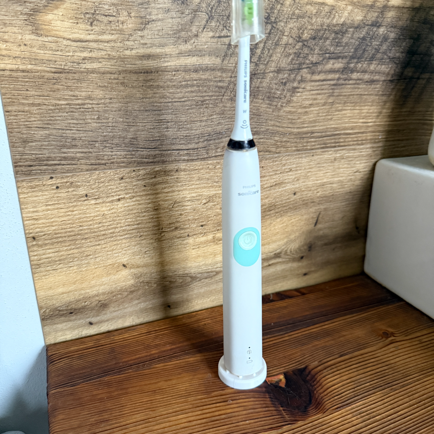 Phillips Sonicare single toothbrush holder