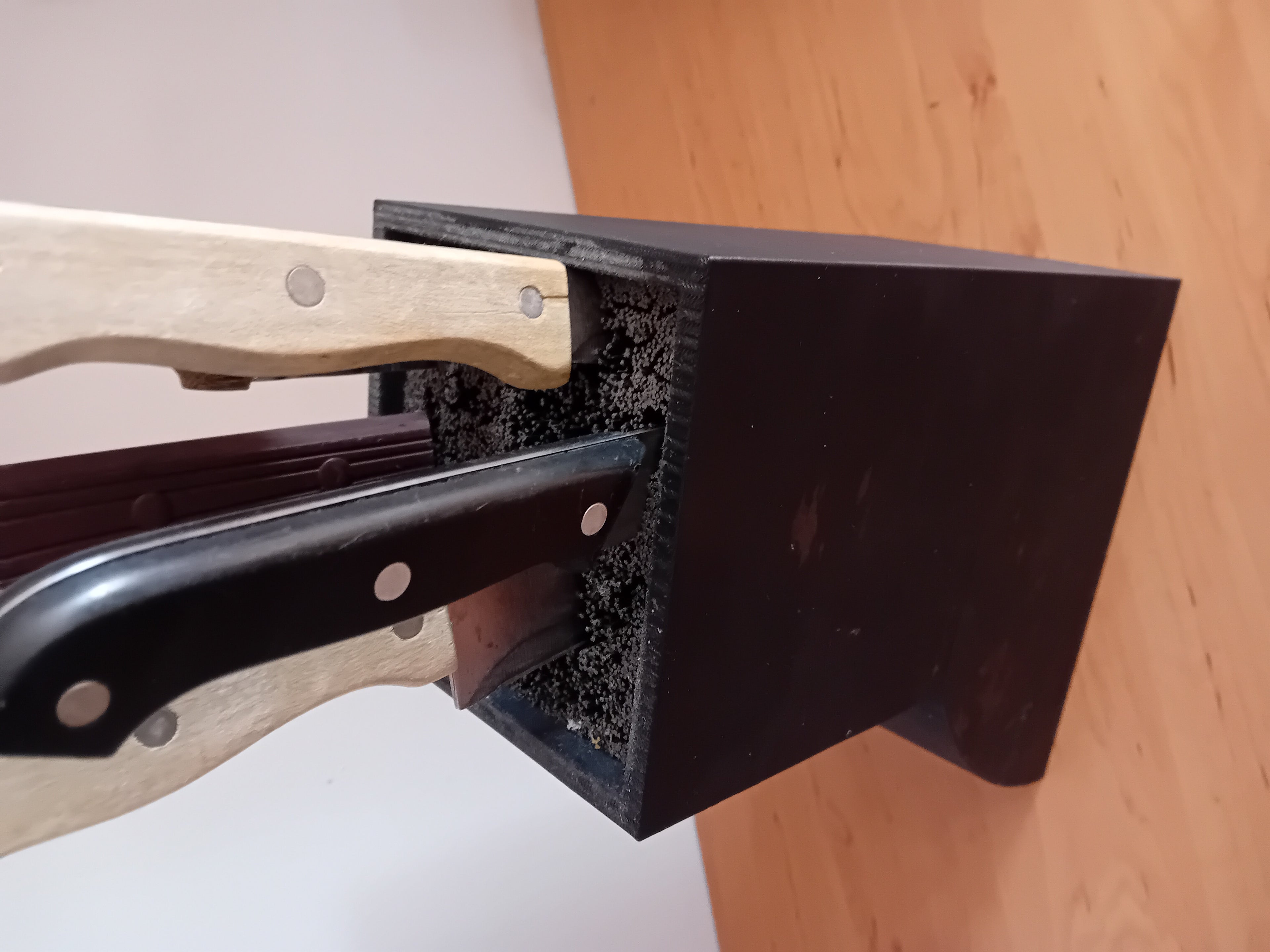 Knife Holder