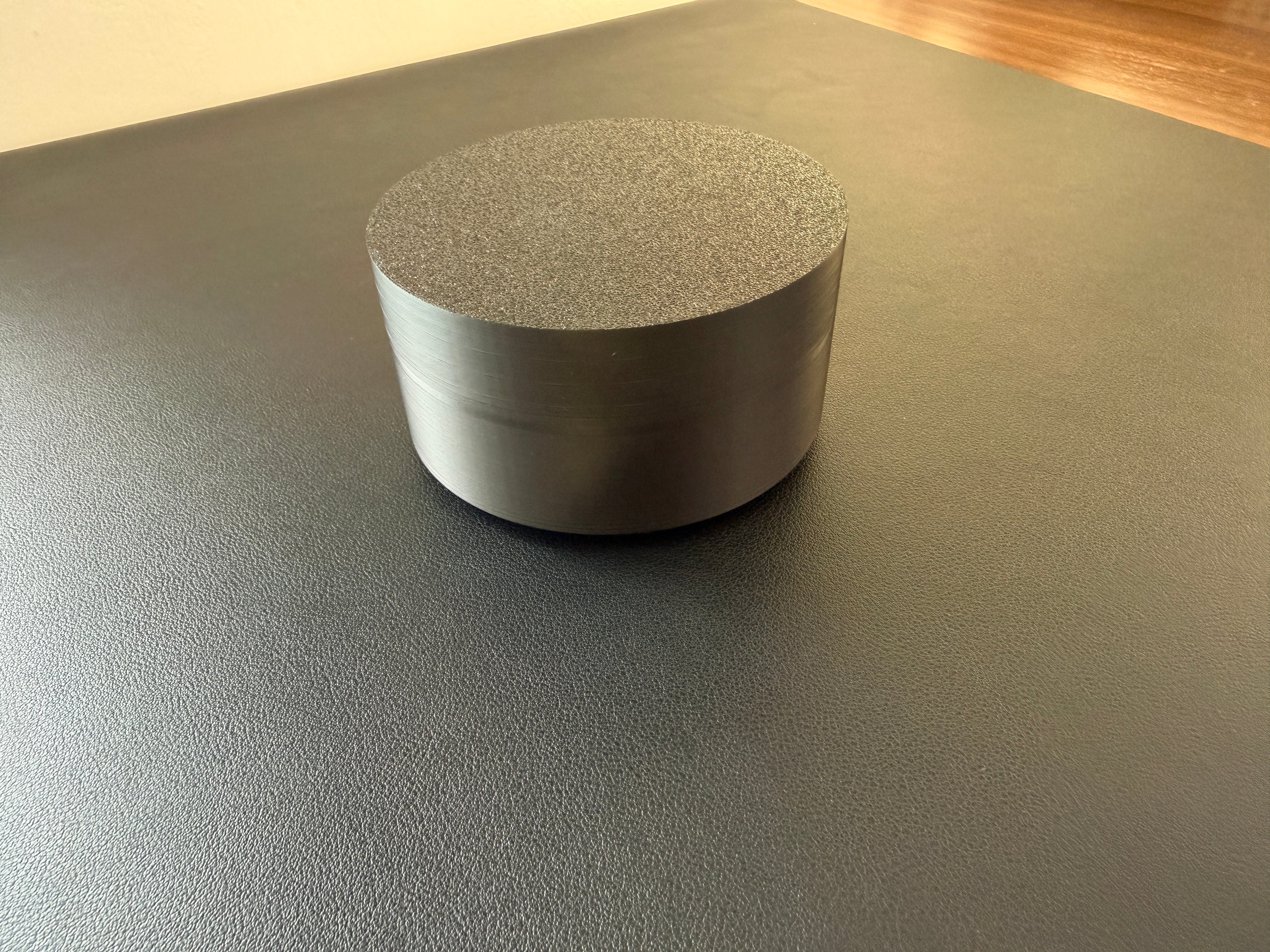 Screw Top Lid Container