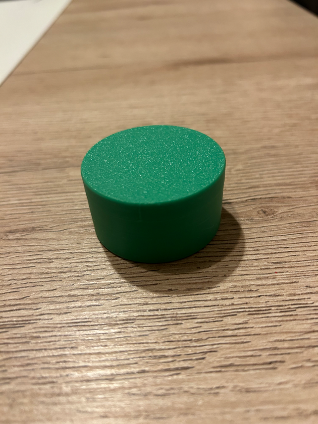 Tiny container