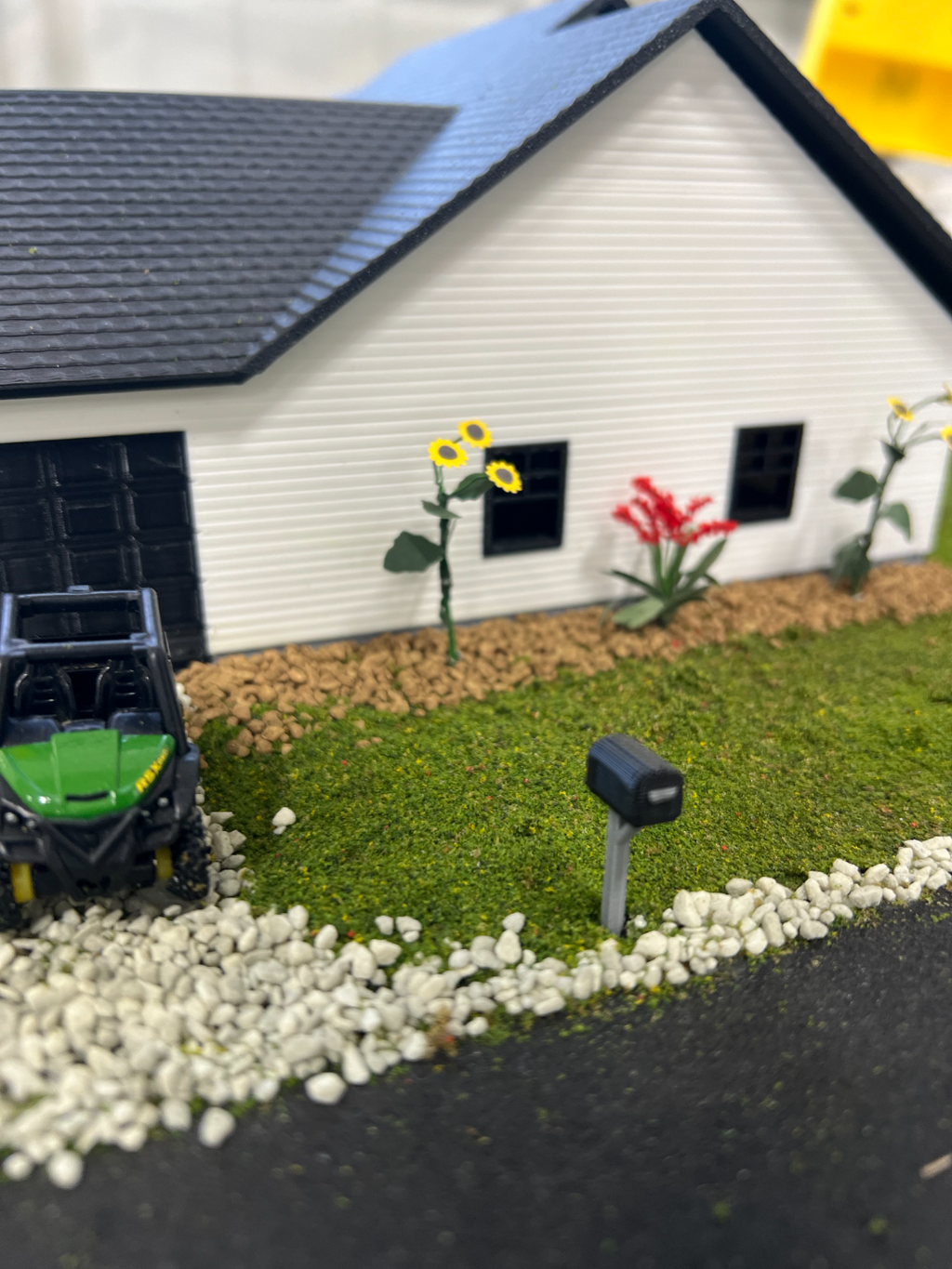 1/50 Mailbox