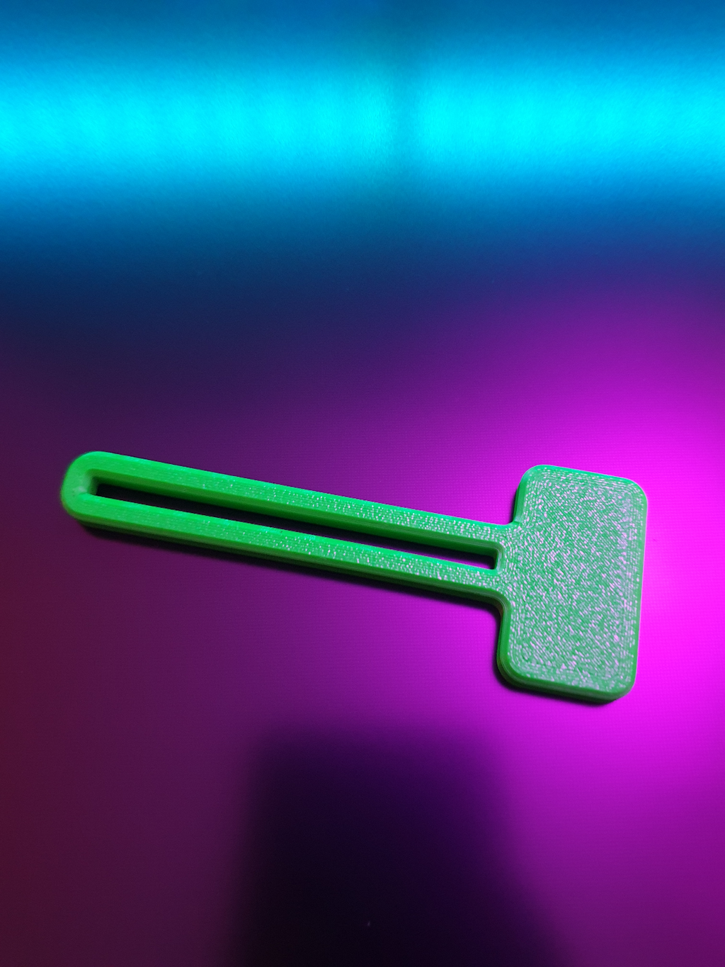 Tube Squeezer / Key 200ml or smaller