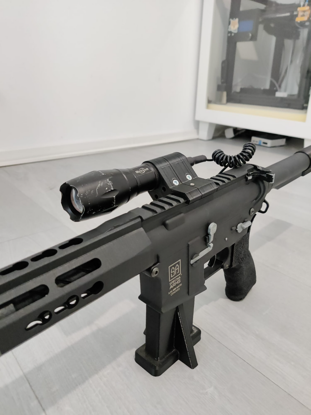 Rail Angled flashlight holder