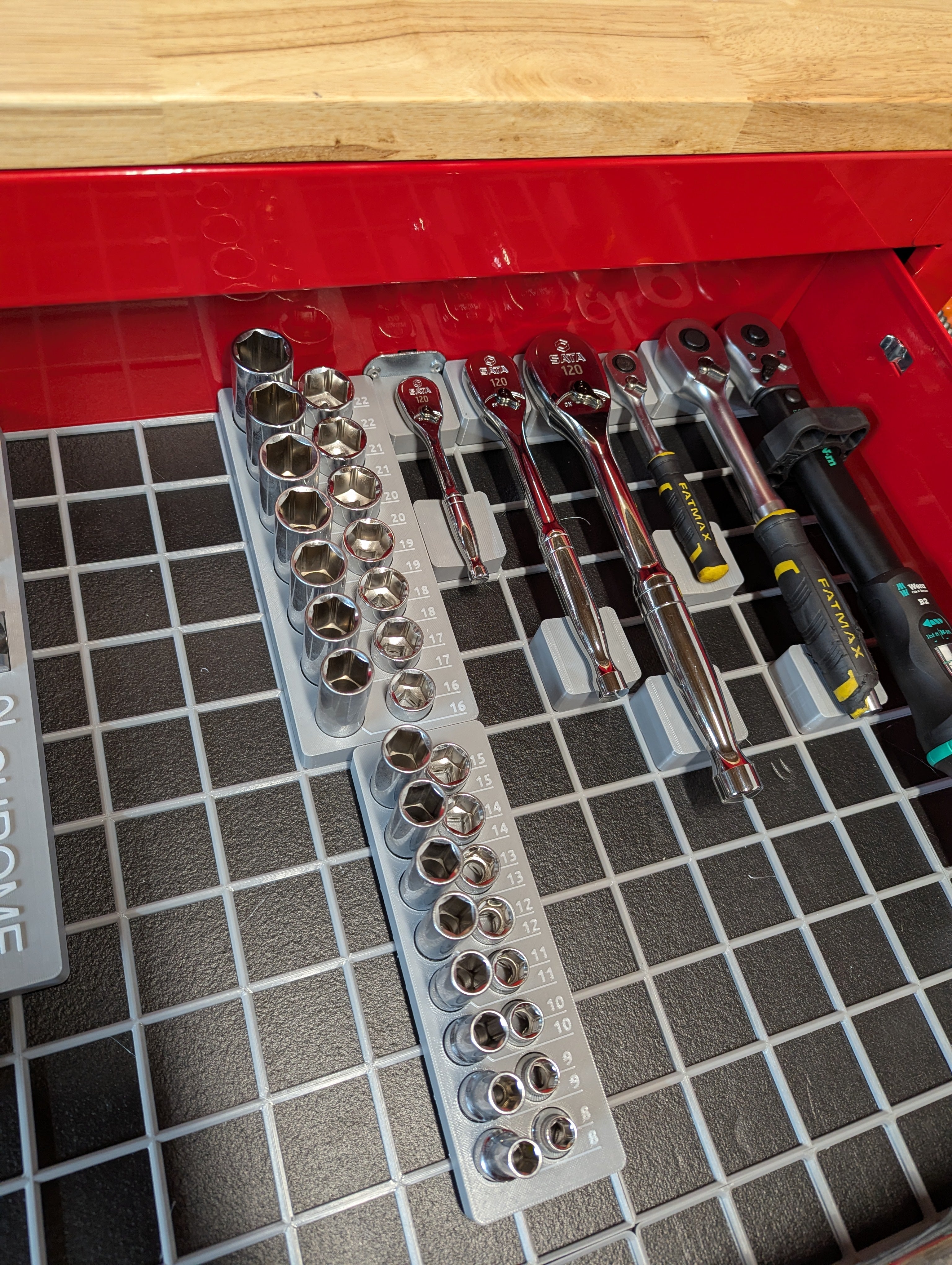 Gridfinity universal ratchet holders