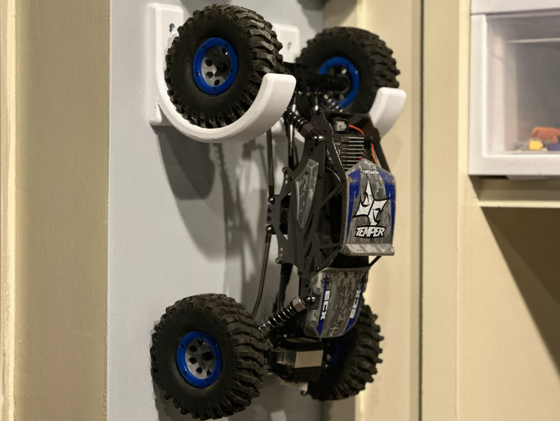 Wheel Hook for RC Car