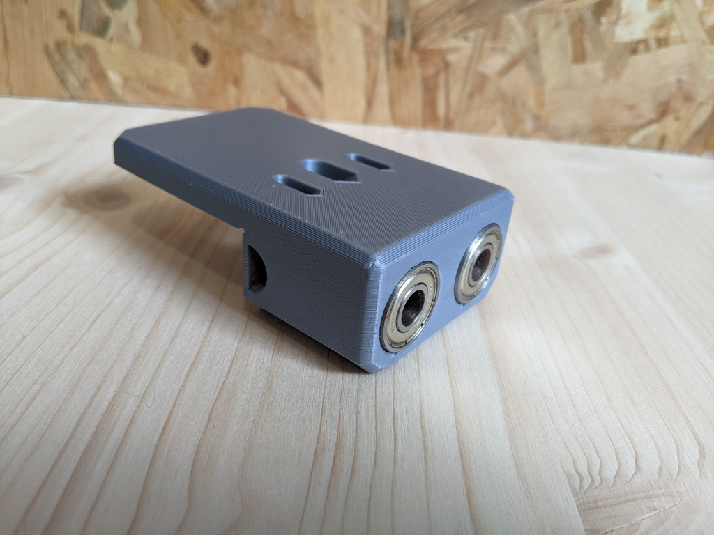 Woodworking doweling jig