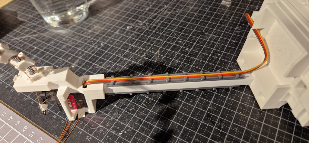 MG90S Servo CABLE WAY