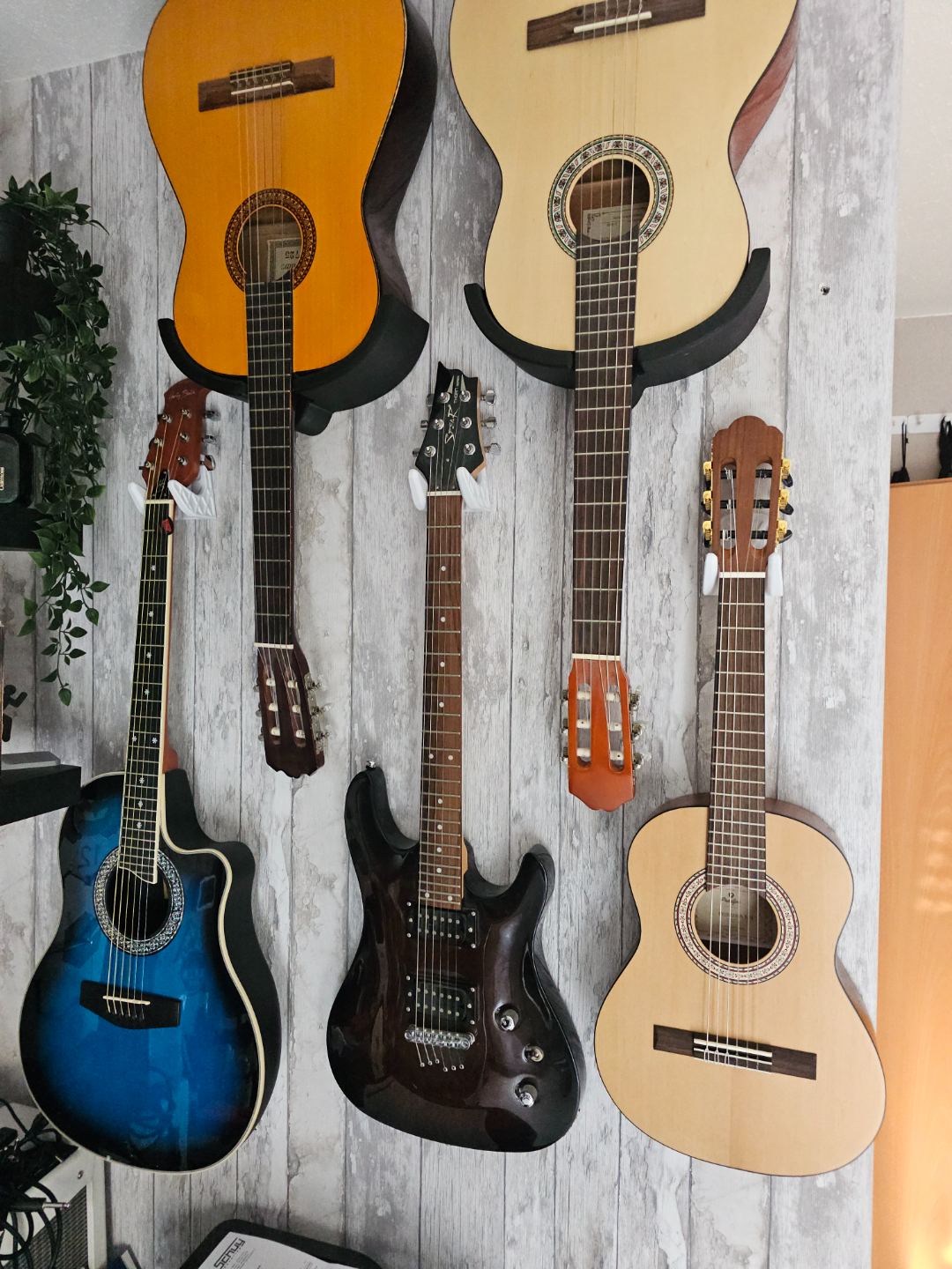 Gitarrenhalter Upside Down