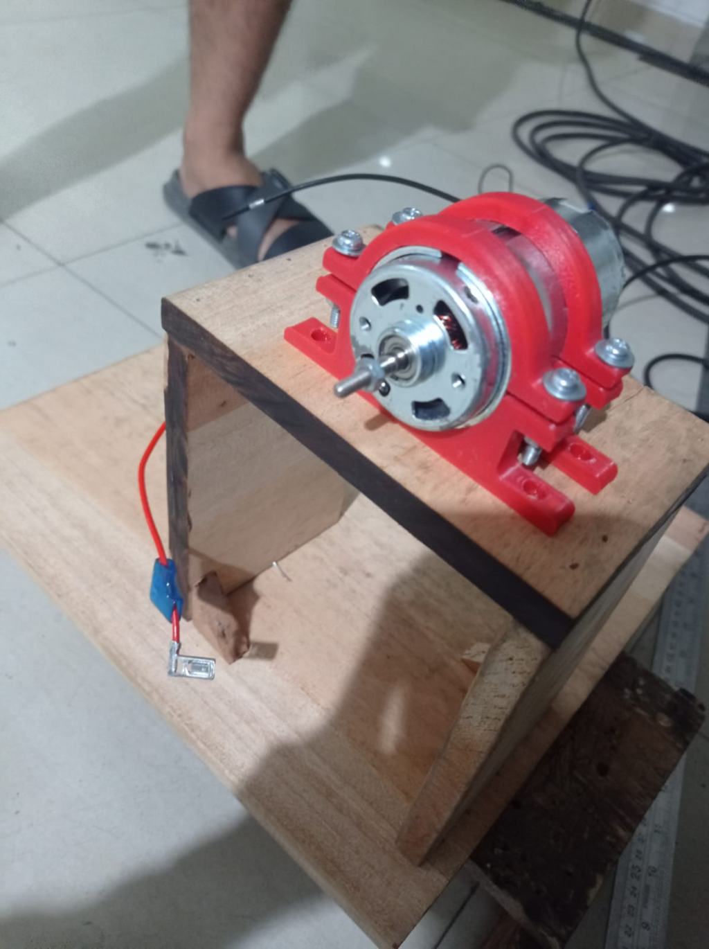 bracket for motor dc rs775
