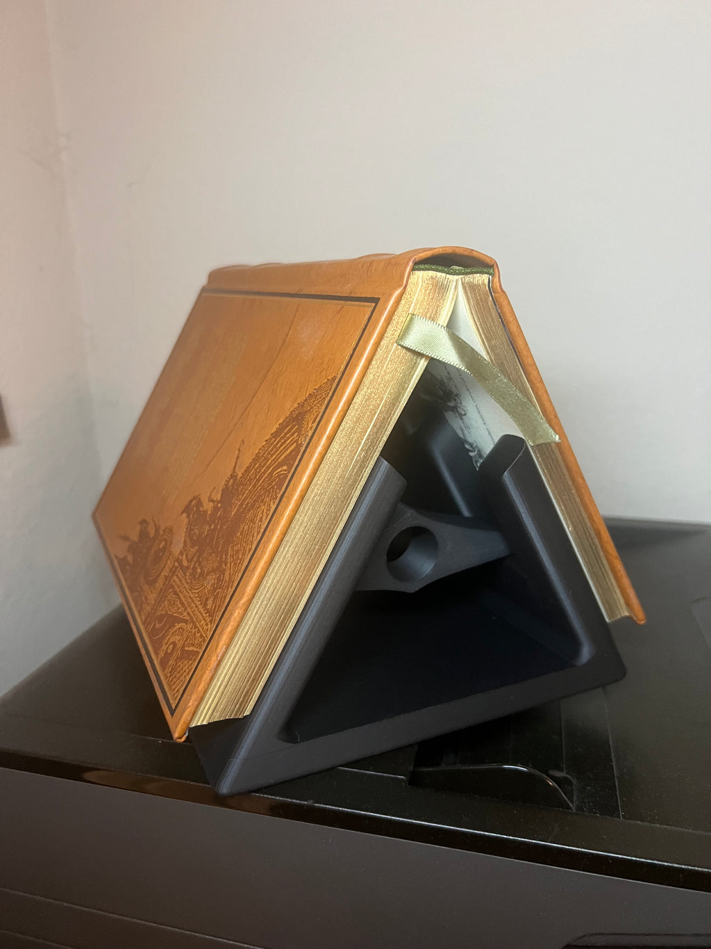 Book Holder with Integrated Page Holder