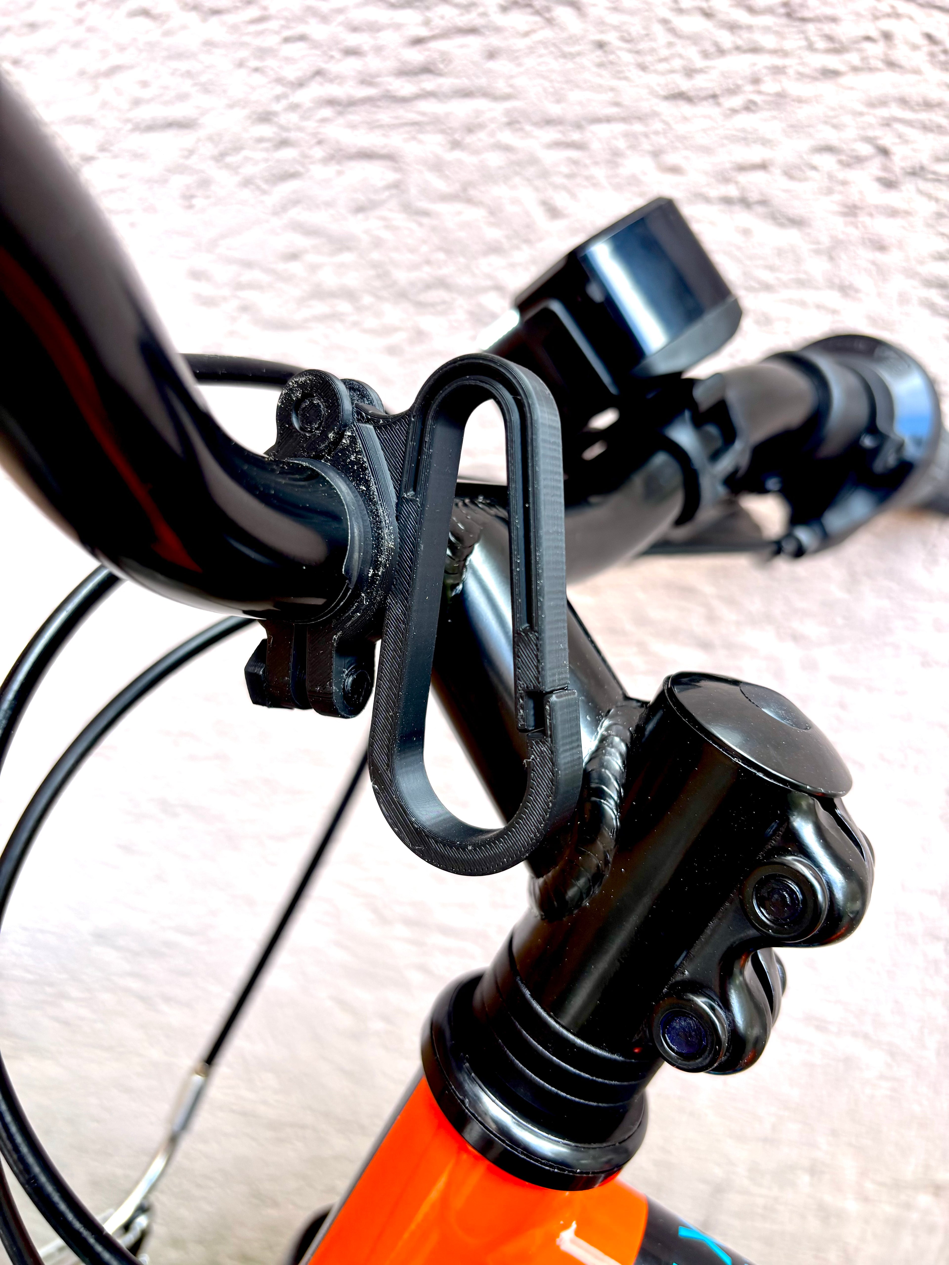 Universal bicycle holder