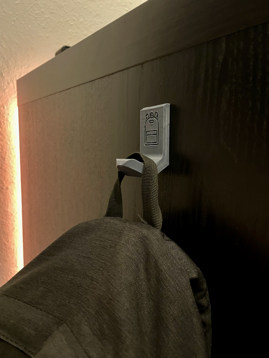 Backpackhook