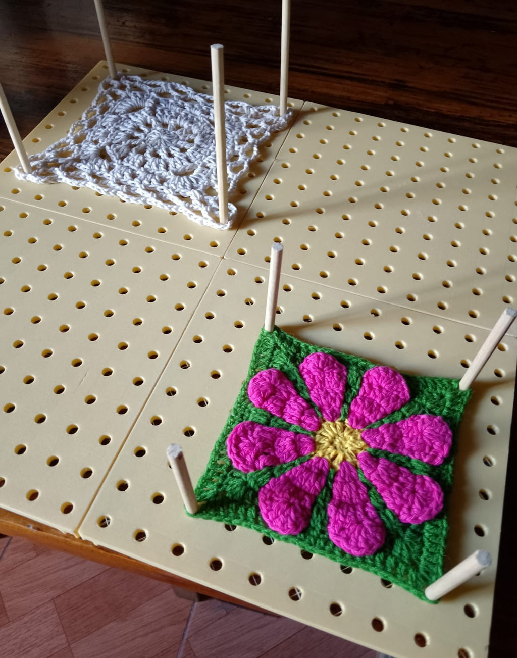 Tabla de bloqueo para ganchillo (granny squares)