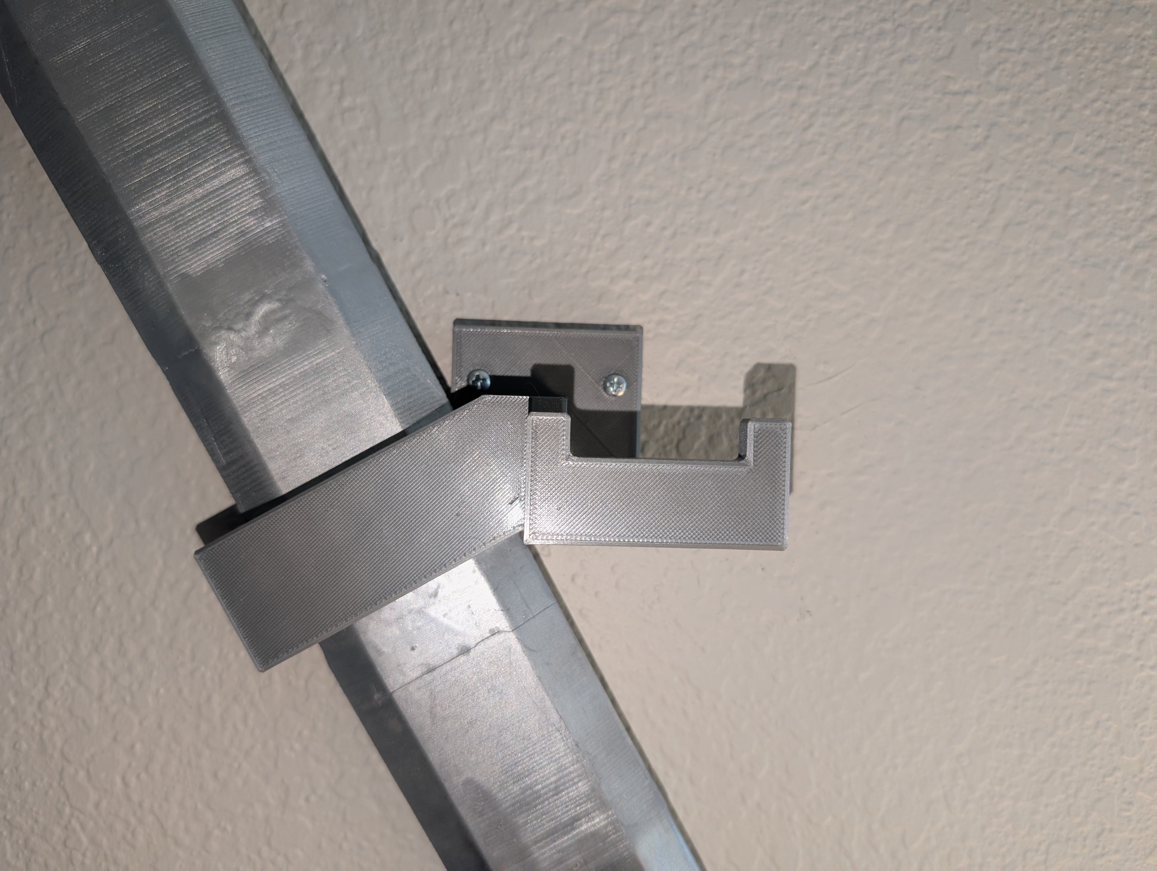Sword & Shield Mount