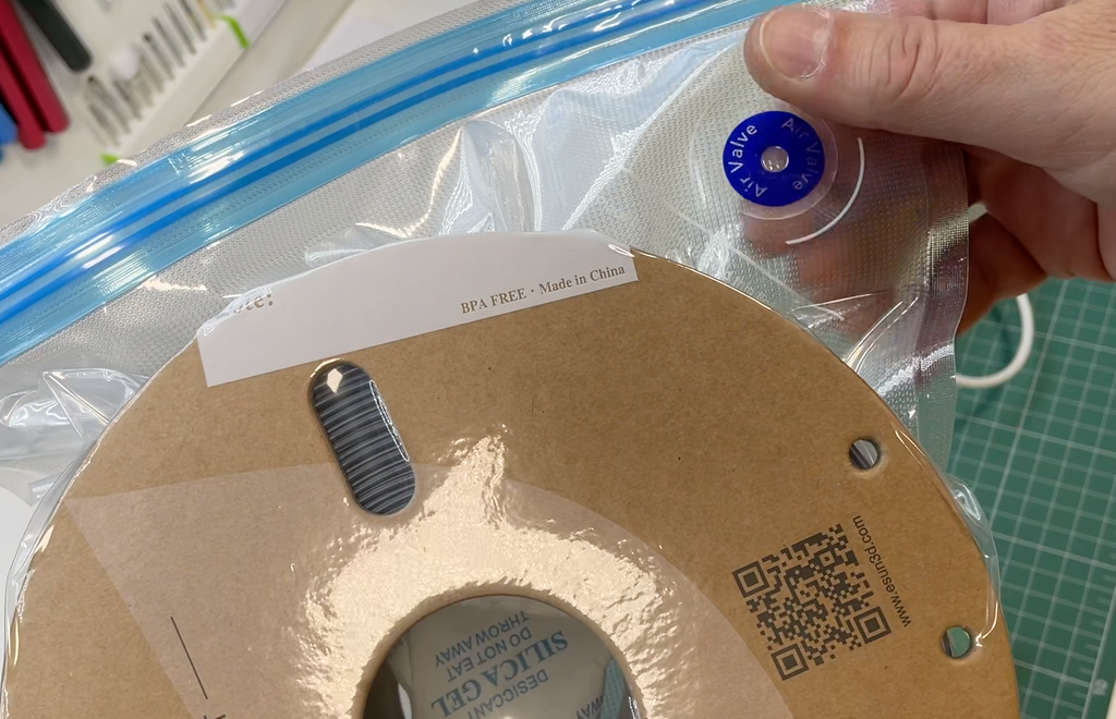 Vacuum Pump for Filament Storage