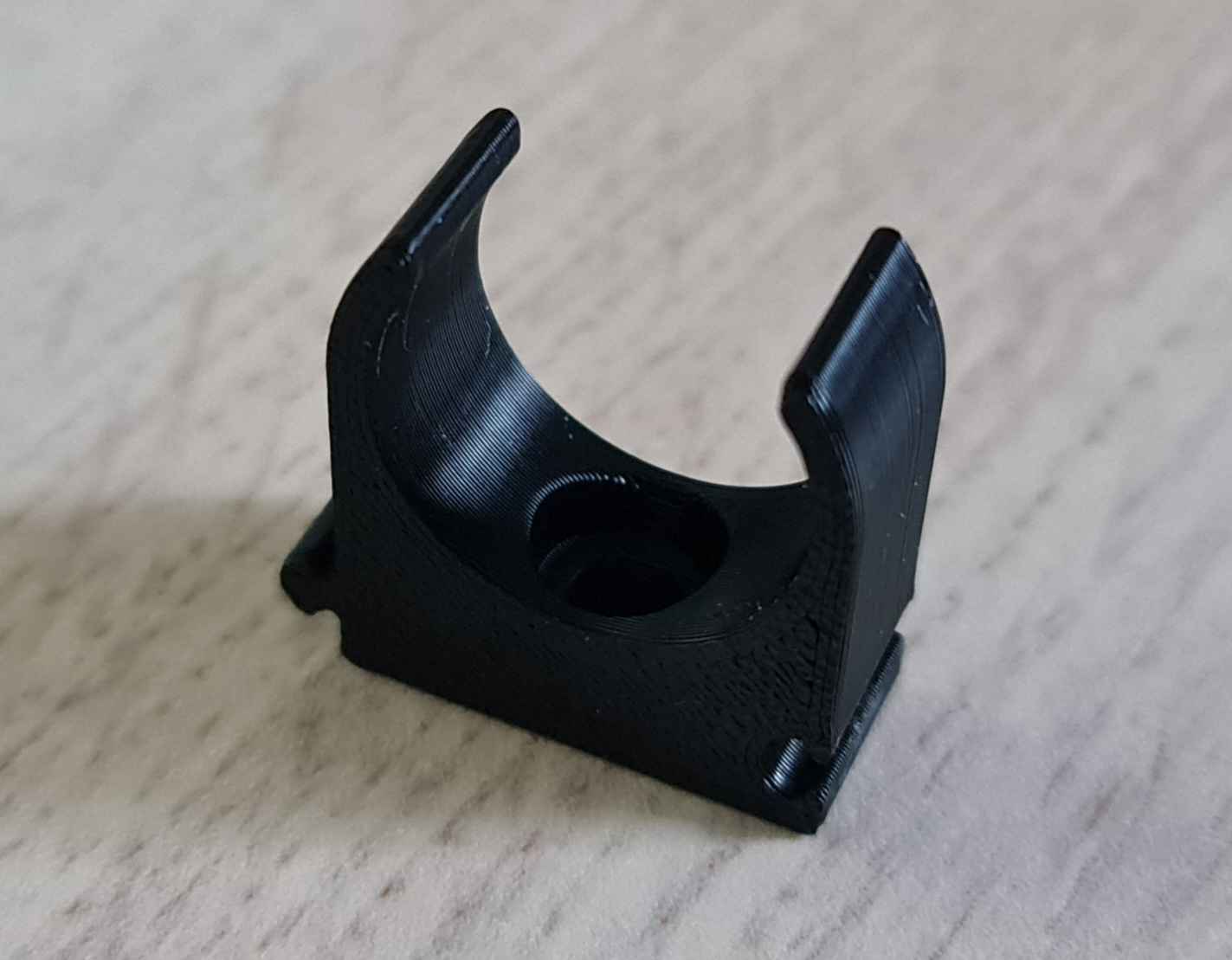 Pipe clamp 19mm