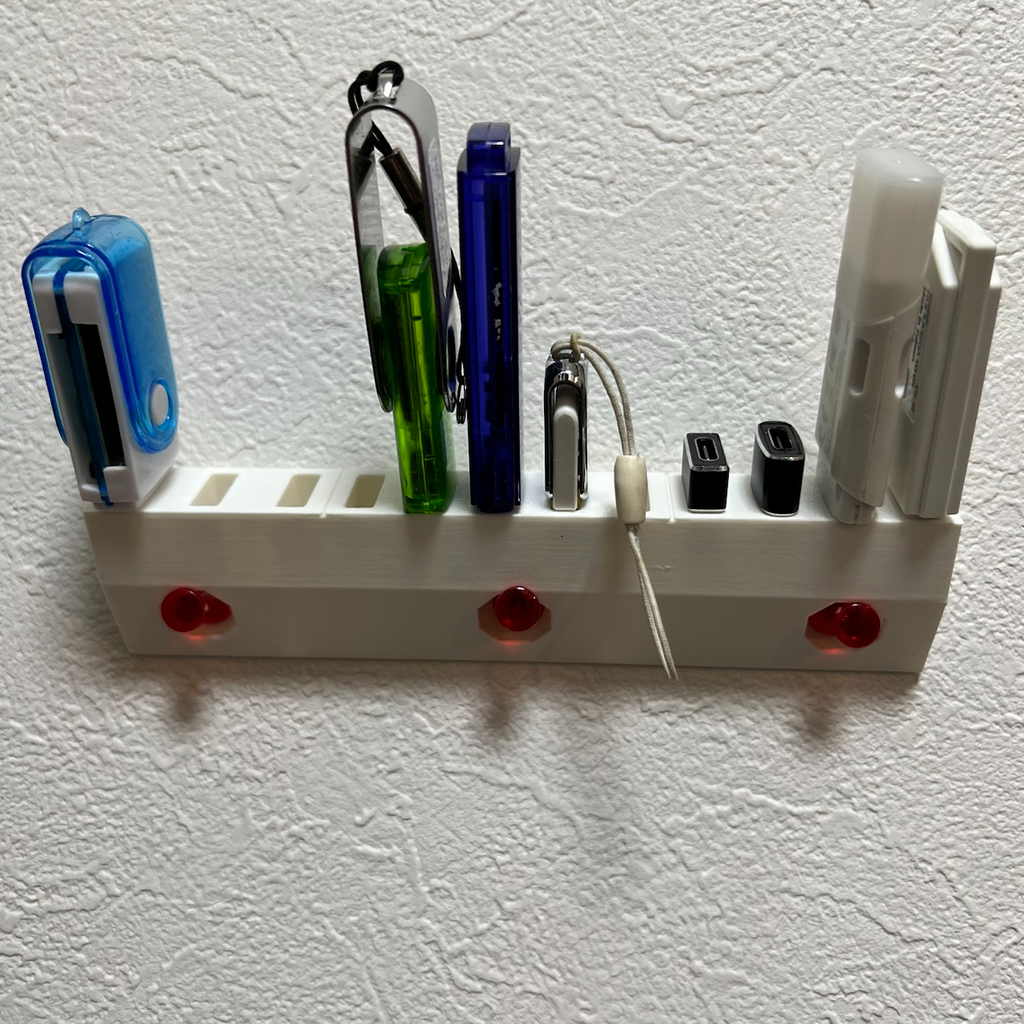 Wall Mount USB Holder: 2 size Easy Push PinInstall