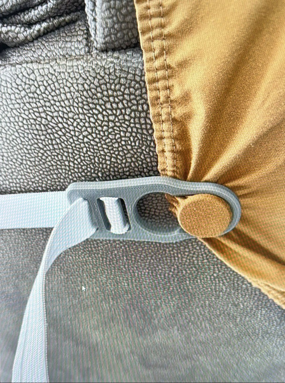Elastic Sheet Clip with Hook