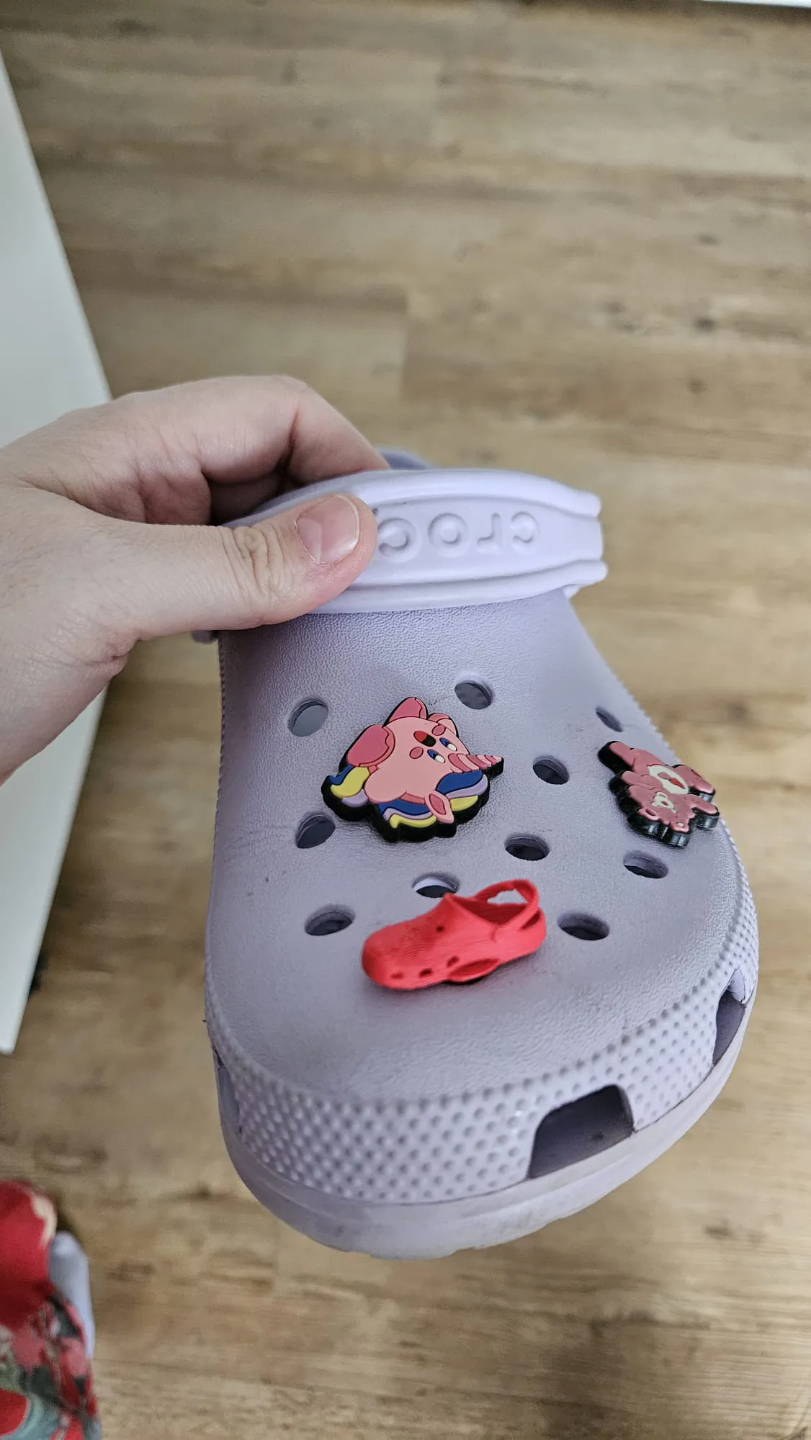 croc charm mini crocs (with strap)